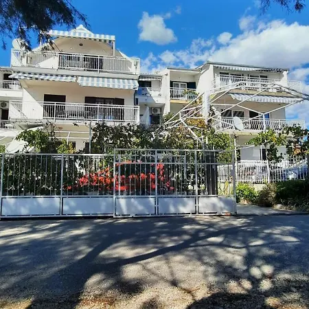 Apartamento Ana Bilota Seget Vranjica